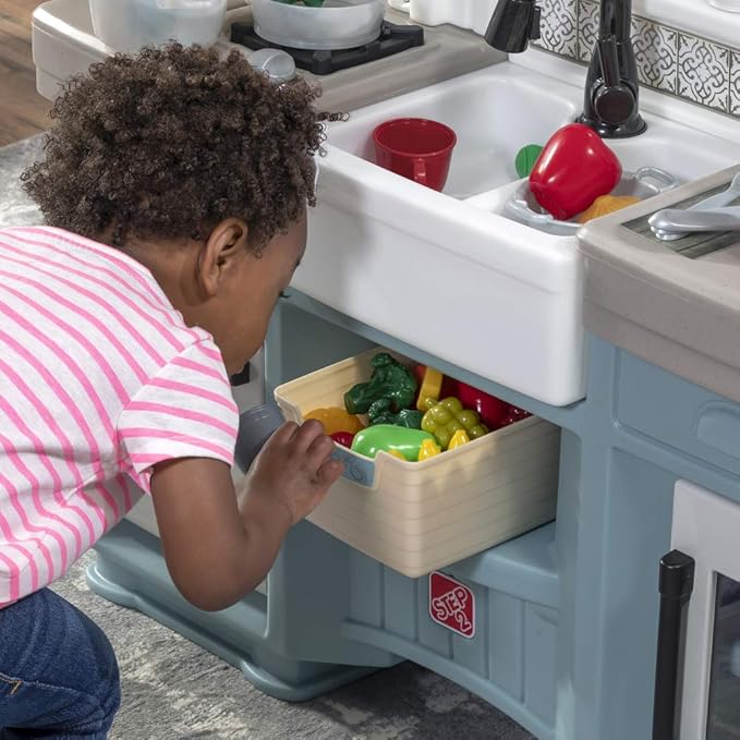Step2 Timeless Trends Kids Kitchen Playset, Indoor/Outdoor Kitchenette, Interactive Play with Lights and Sounds, Made of Durable Plastic, Includes 21 Piece Toy Accessories, for Toddlers 2+ Years Old