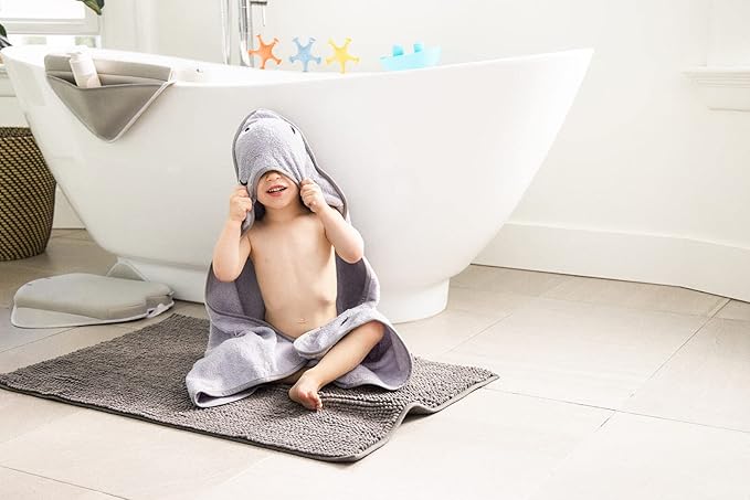 Ubbi Stingray Kneeler, Elbow Rest & Hooded Towel Bundle