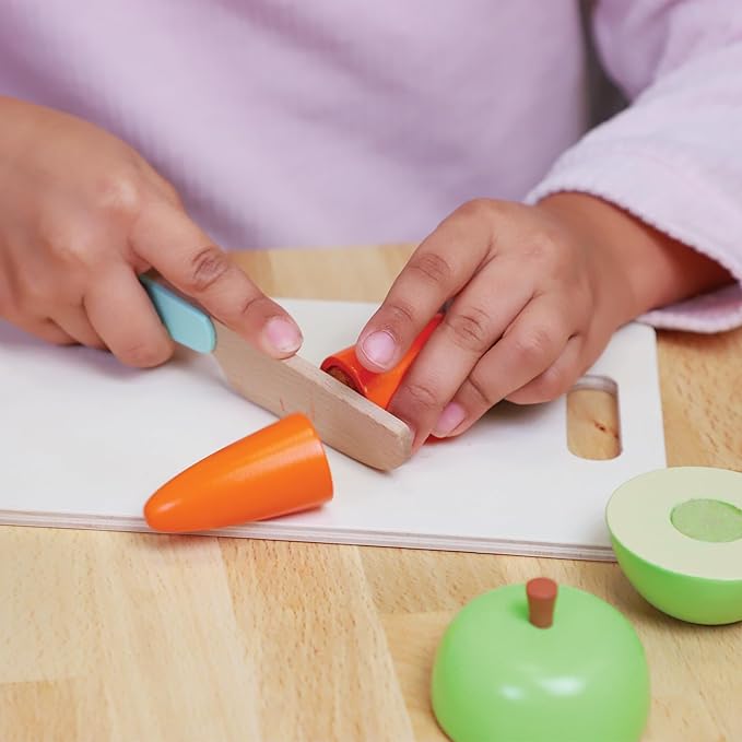 Story Magic Wooden Farm-to-Table Cutting Food Set, Wooden Play Food Toy, Kids Wood Cutting Fruits Vegetables, Toddler Cooking Pretend Play Kitchen Food Set