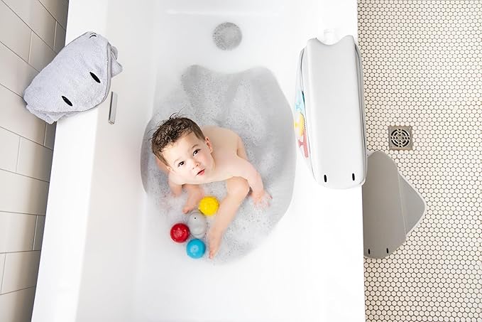 Ubbi Stingray Bath Mat for Baby, Non-Slip