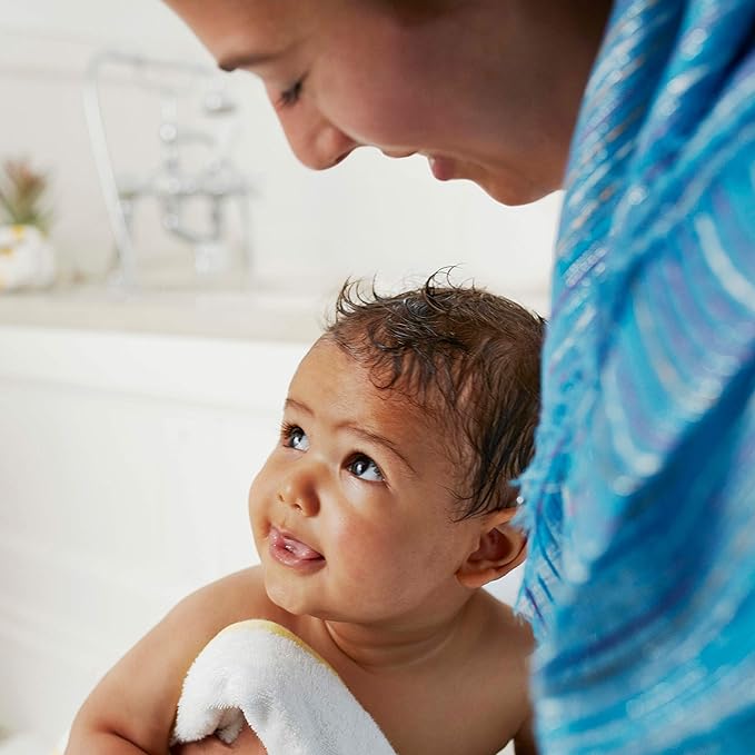 Baby Dove Tip to Toe Baby Body Wash For Baby's Sensitive Skin Sensitive Moisture Washes Away Bacteria, Fragrance-Free and Hypoallergenic Baby Soap 13 Fl 3)