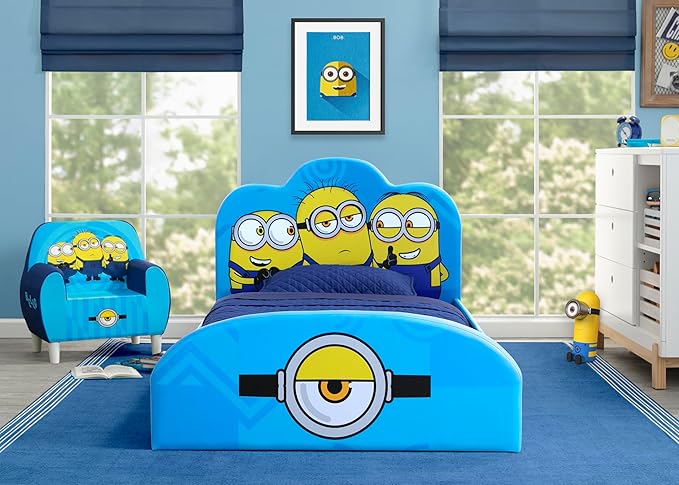 Delta Children Minions Foam Chair for Kids, Blue