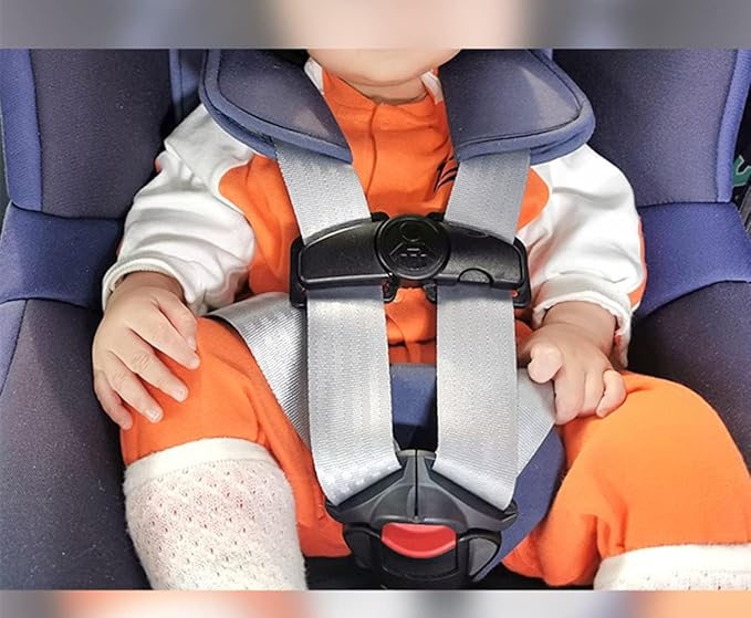 Universal Child Car Seat Chest Harness Clip Universal Safer Belt Clip Buckle Lock Stroller Chest Clip Adjustable Guard for Baby and Kids (Gray)