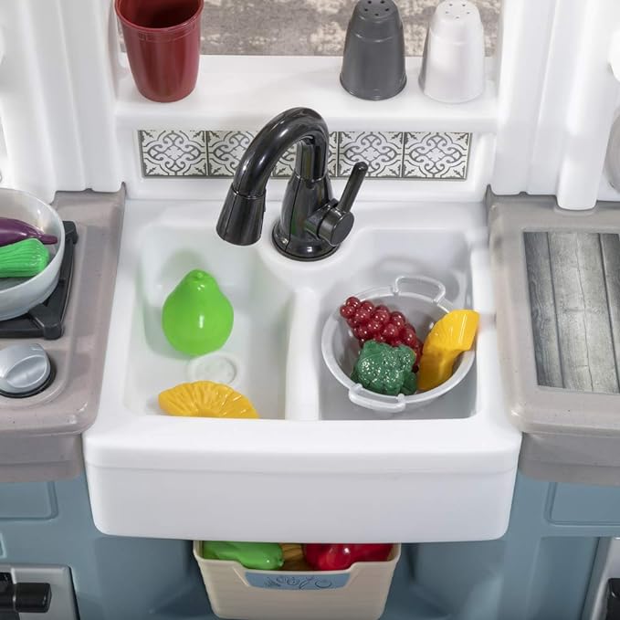 Step2 Timeless Trends Kids Kitchen Playset, Indoor/Outdoor Kitchenette, Interactive Play with Lights and Sounds, Made of Durable Plastic, Includes 21 Piece Toy Accessories, for Toddlers 2+ Years Old