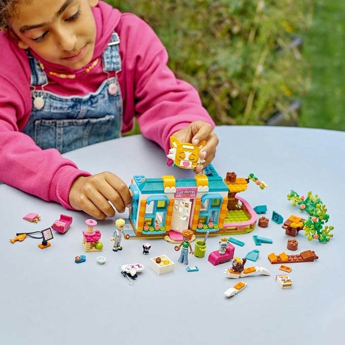 41742 Friends Cat Hotel A Toy Brick Building Set Perfect for Cat Lovers Featuring A Cat Themed Building and 3 Cat Characters 6+ 445 Pieces