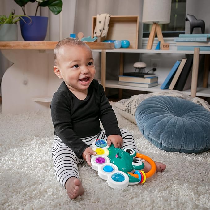 Baby Einstein Ocean Explorers Neptune?s Busy Bubbles Sensory Activity Toy, with Interactive Lights and Music 3+ Months