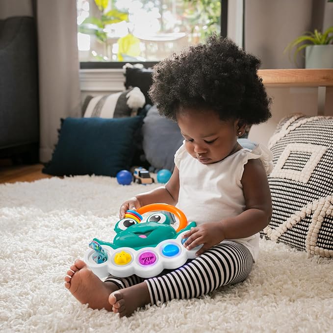 Baby Einstein Ocean Explorers Neptune?s Busy Bubbles Sensory Activity Toy, with Interactive Lights and Music 3+ Months