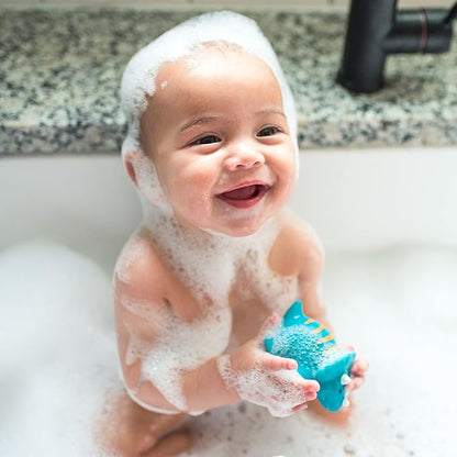 Johnson's Baby Skin Nourishing Moisture Baby Body Wash with Aloe Scent & Vitamin E, Hypoallergenic & Tear Free Bath Wash for The Whole Family 20.3 fl. 2)