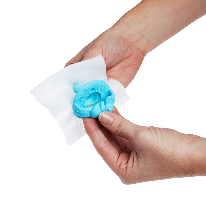 MunchkinÂŽ Arm & Hammer Pacifier Wipes - Safely Cleans Baby and Toddler Essentials, 2 Pack 72 Wipes