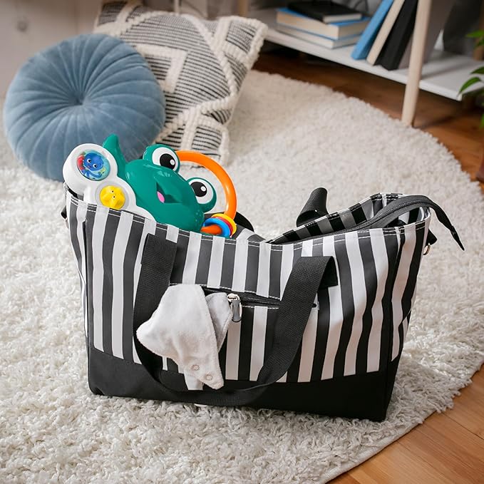 Baby Einstein Ocean Explorers Neptune?s Busy Bubbles Sensory Activity Toy, with Interactive Lights and Music 3+ Months