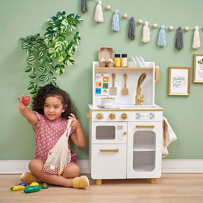 Teamson Kids Little Chef Memphis Wooden Play Kitchen with Interactive, Realistic Features, and 16 Kitchen Accessories for 3yrs and up, Light Oak/Faux White Marble/Gold
