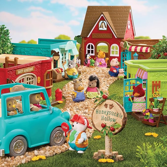 Li’l Woodzeez – Woodland Schoolhouse 1 Doll 3+