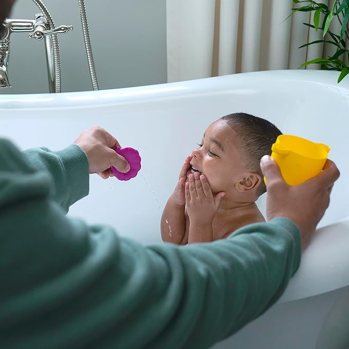 Baby Einstein Ocean Explorers Opus?s Stack & Stream Sensory Stacking 3 Months